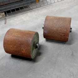 Rouleau de benne acier Ø 200mm Ep 6mm sans cage